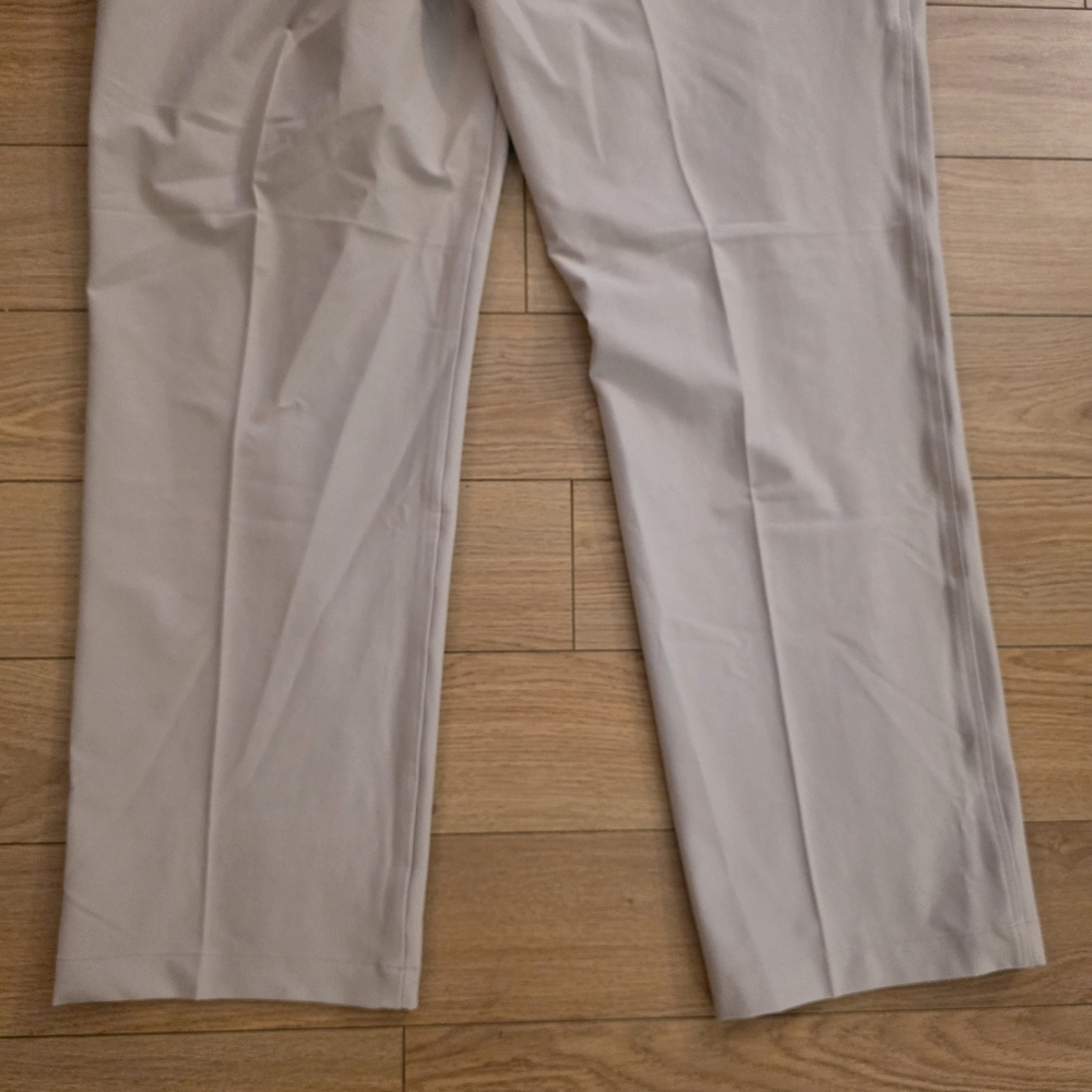 Dunning Golf Pants Bundle- 38 X 30 - Picture 14 of 16